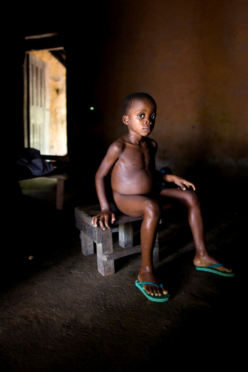 © Toby Binder - For the last time he washes and oils Uwe – this is to protect him from evil spirits.