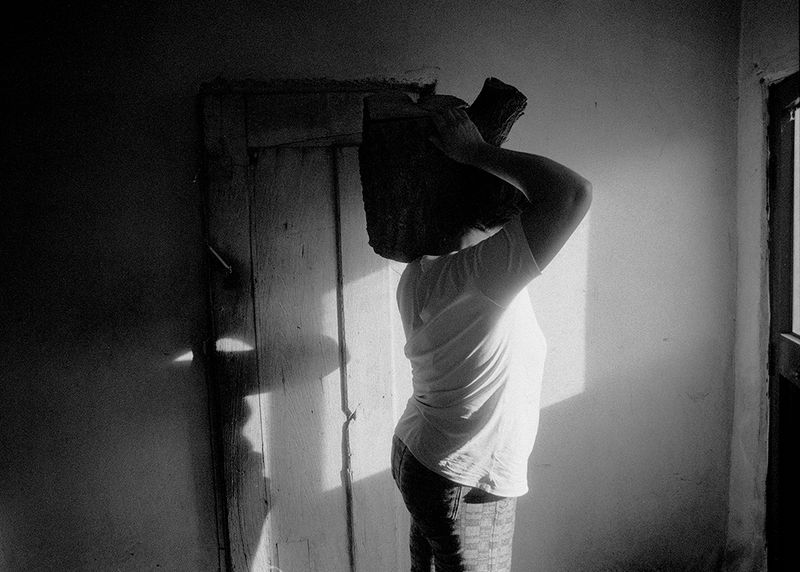 © Maria Oliveira - Image from the Saving fire for darker days photography project