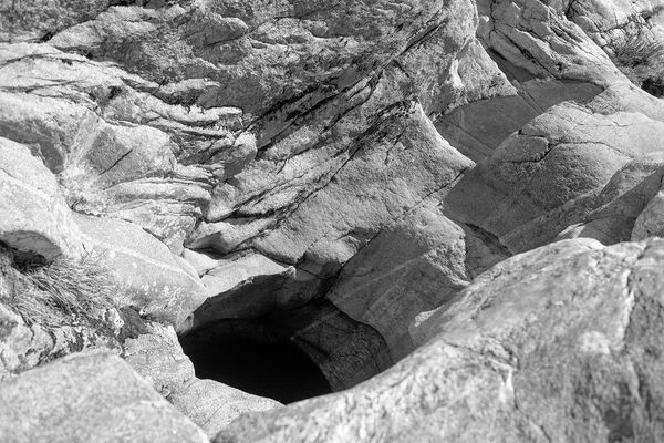© Maria Oliveira - Image from the Leakage photography project
