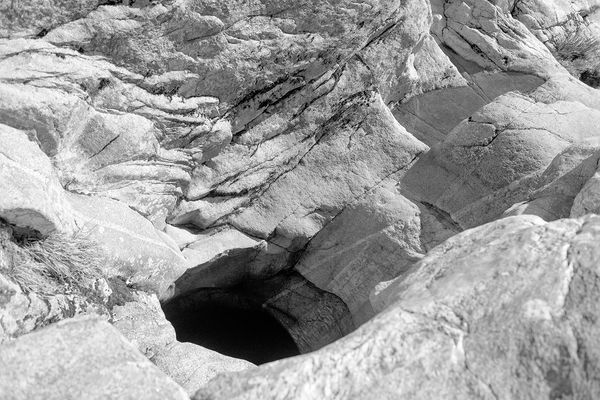 © Maria Oliveira - Image from the Leakage photography project