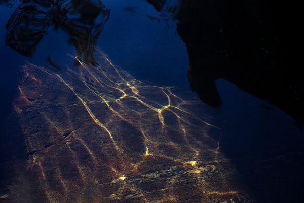 © Maria Oliveira - Image from the Leakage photography project