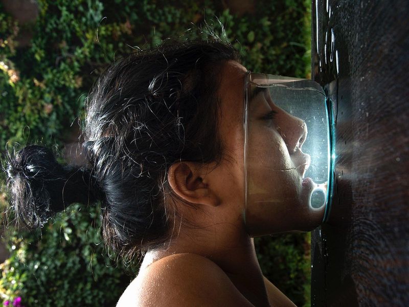 © Liza Ambrossio, from the series The Rage of Devotion