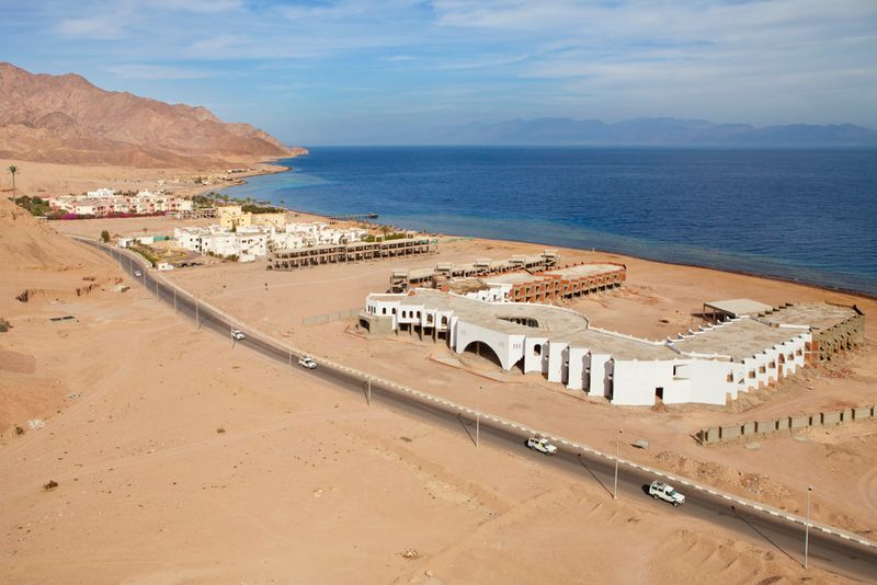 © Andrea and Magda, from the series Sinai Park