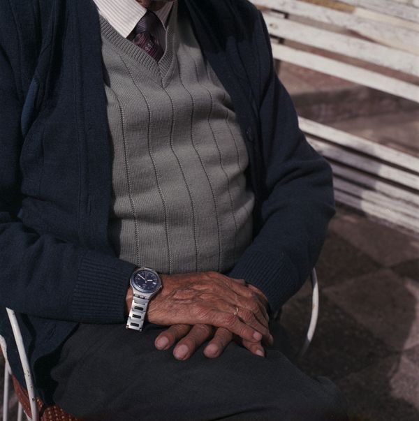 A Radiating Home by Humming Birds and Blue Dust