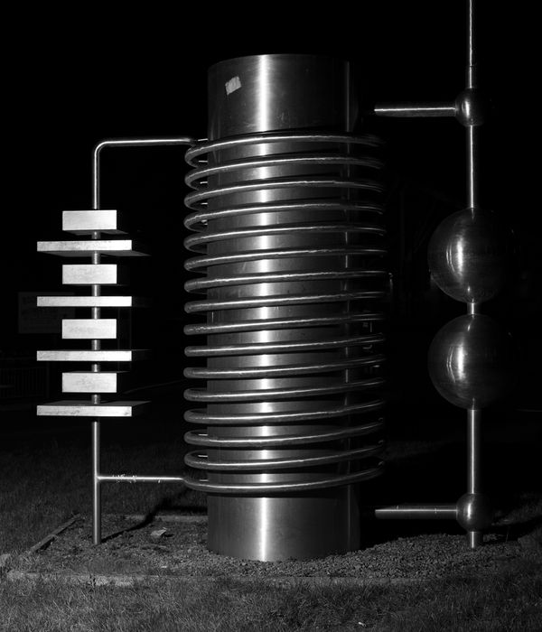 © Luke Withers, from the series Wireless