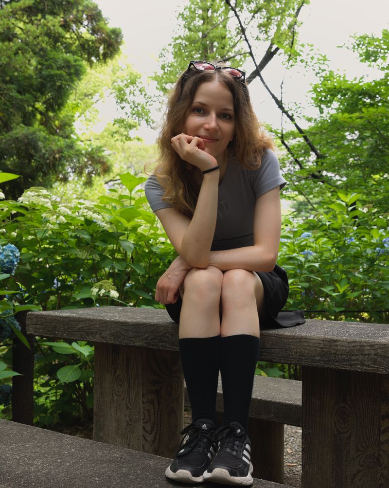 © Linzi Bugeja - Image from the fold your hands child photography project