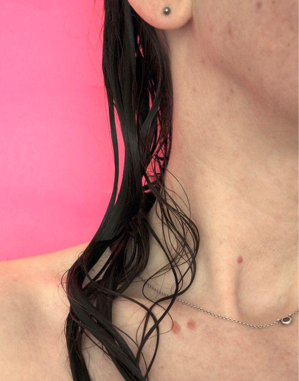 © Linzi Bugeja - Image from the fold your hands child photography project