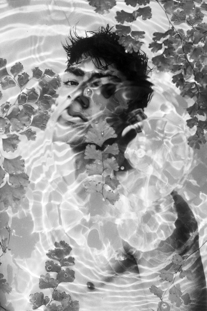 © Gökhan Tanrıöver - Image from the WAITING TO BE A FLOWER UNDERNEATH THE FIG TREE photography project