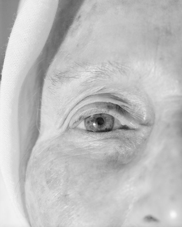 © Gökhan Tanrıöver - Image from the WAITING TO BE A FLOWER UNDERNEATH THE FIG TREE photography project