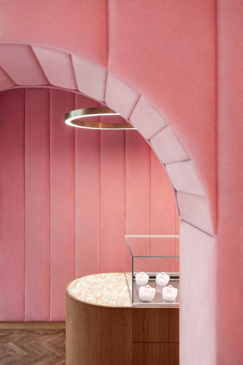 © Marta Zgierska - Votive Figure VIII, 2019