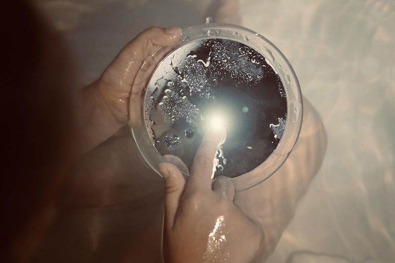 © melina barberi - Image from the Nostalgia for the future photography project