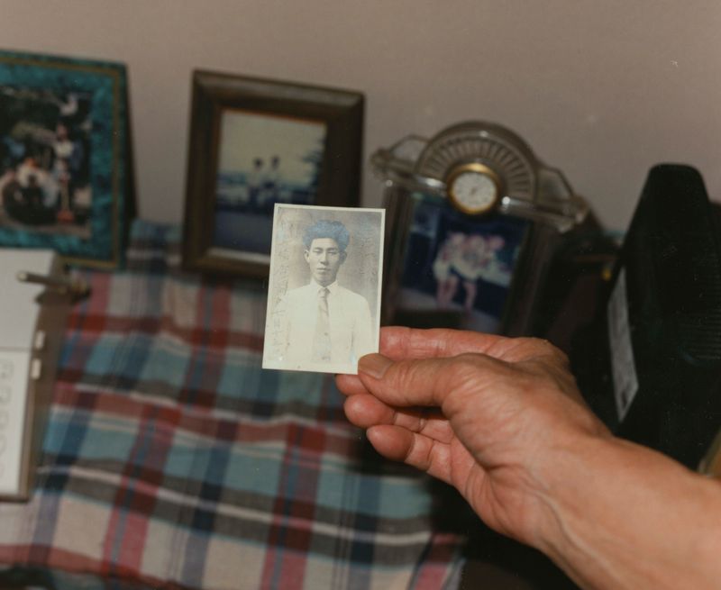 © Tetsuo Kashiwada - Image from the WARASONO photography project