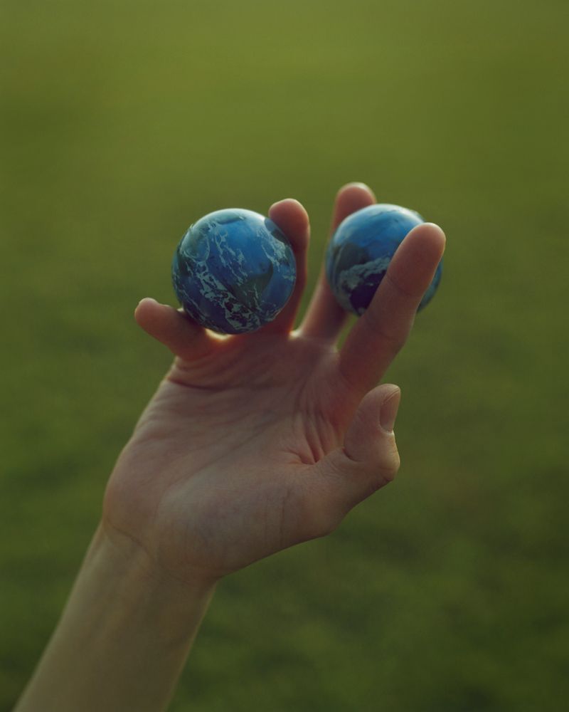 © Tetsuo Kashiwada - Image from the Message photography project