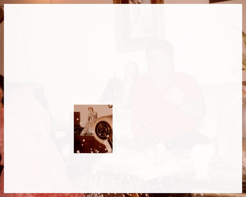 © Yashna Kaul - Image from the Family Romance photography project