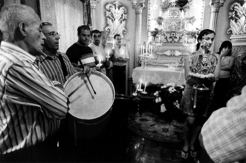 © Paulo Monteiro - Holy Spirit festivity, island of Flores, 2005.