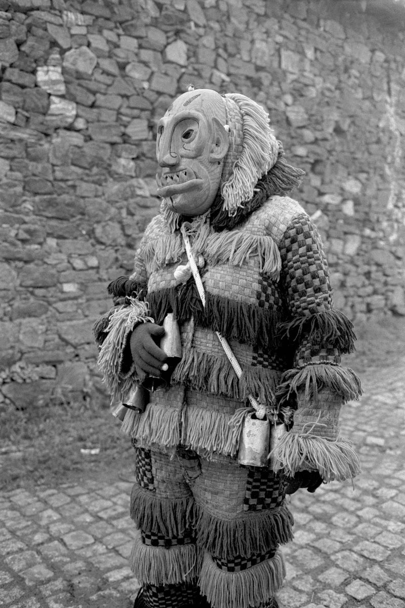 © Paulo Monteiro - Image from the Between tradition and modernity photography project