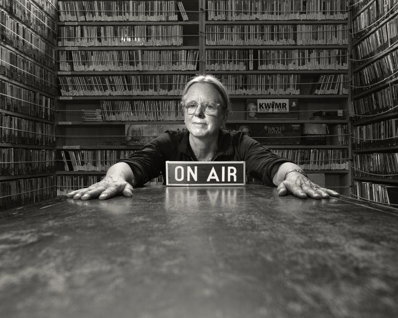 © Tom Zimberoff - Image from the Point Reyes Station: A Community in Transition photography project