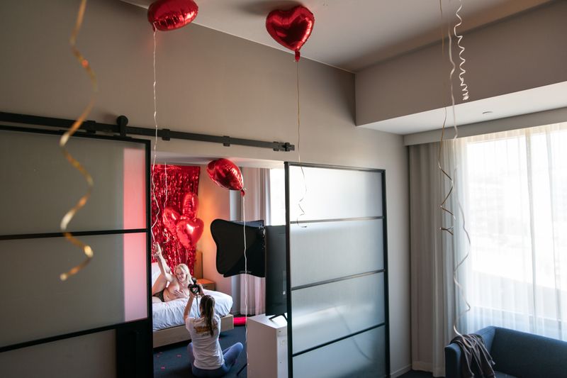 © Helene Mariussen - Image from the «If I’m going to get fucked by a company, I’d rather get fucked on camera – and get paid for it.» photography project