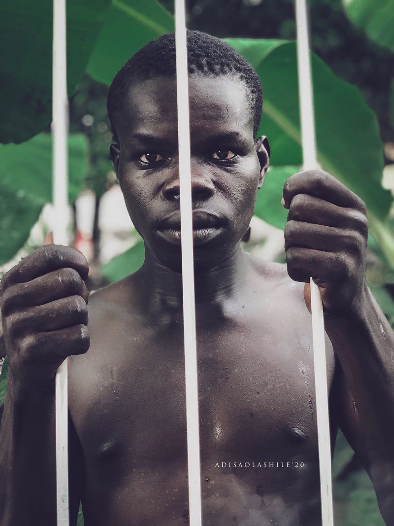 © adisaolashile - Image from the ShUn raCism photography project