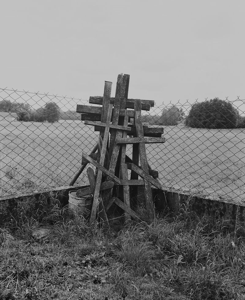 © Monika Orpik - Image from the Neighbours photography project