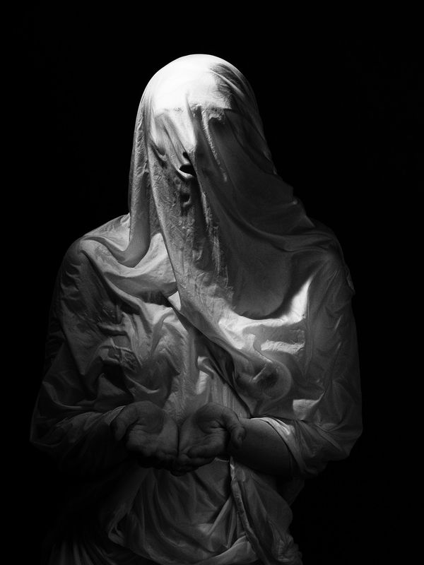 © Jay Keim - Image from the Wet Silk photography project