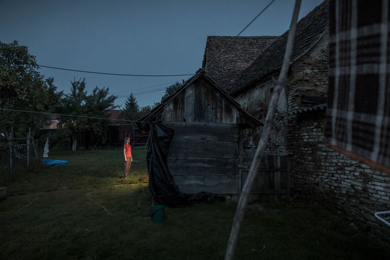 © Davide Bertuccio - Image from the Across the river's flow photography project