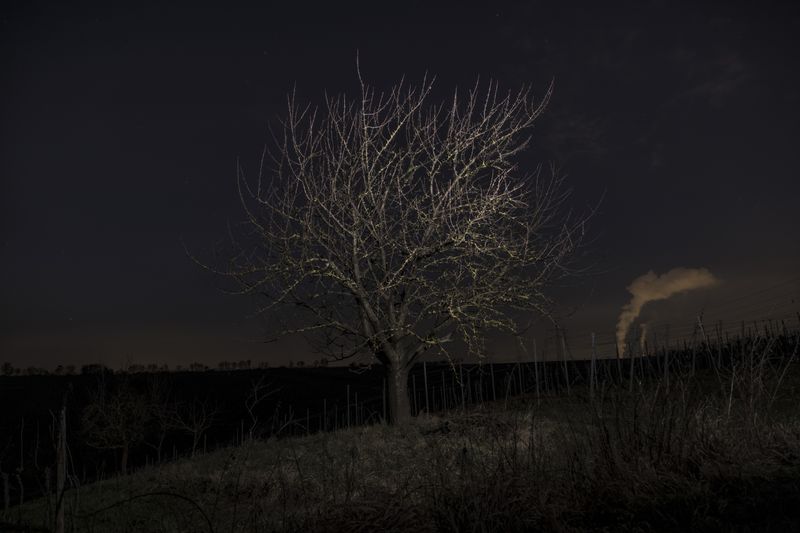 © Davide Bertuccio - Image from the Across the river's flow photography project