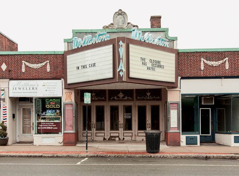 © Victoria Crayhon - Untitled IV Quincy Massachusetts 2014, 44 x 30 inch archival pigment print, Edition of 5