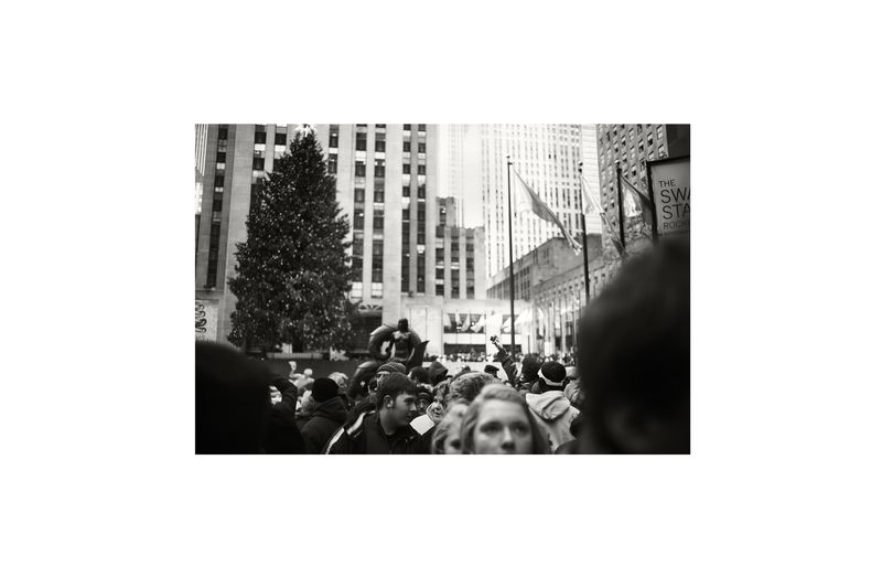 © luis barta - Image from the Visiting visitors photography project