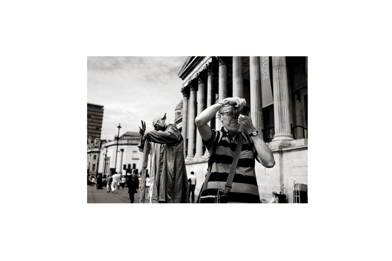 © luis barta - Image from the Visiting visitors photography project