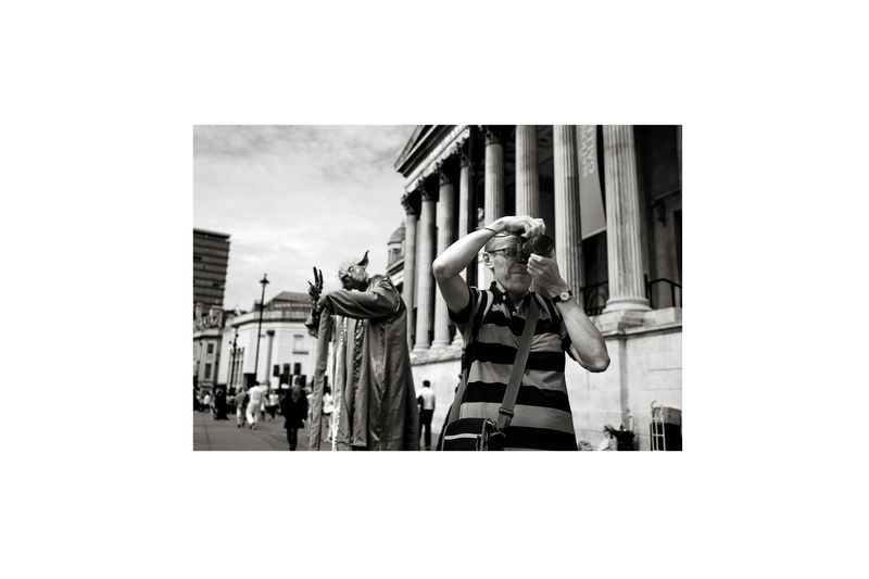 © luis barta - Image from the Visiting visitors photography project