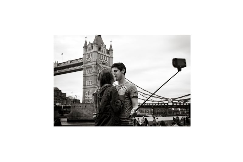 © luis barta - Image from the Visiting visitors photography project