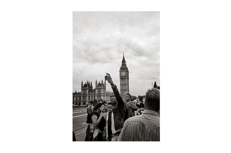 © luis barta - Image from the Visiting visitors photography project