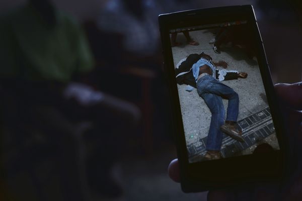 © Annalisa Natali Murri - Image from the The Black line photography project