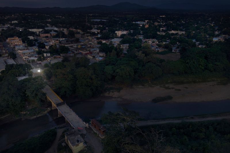 © Annalisa Natali Murri - Image from the The Black line photography project