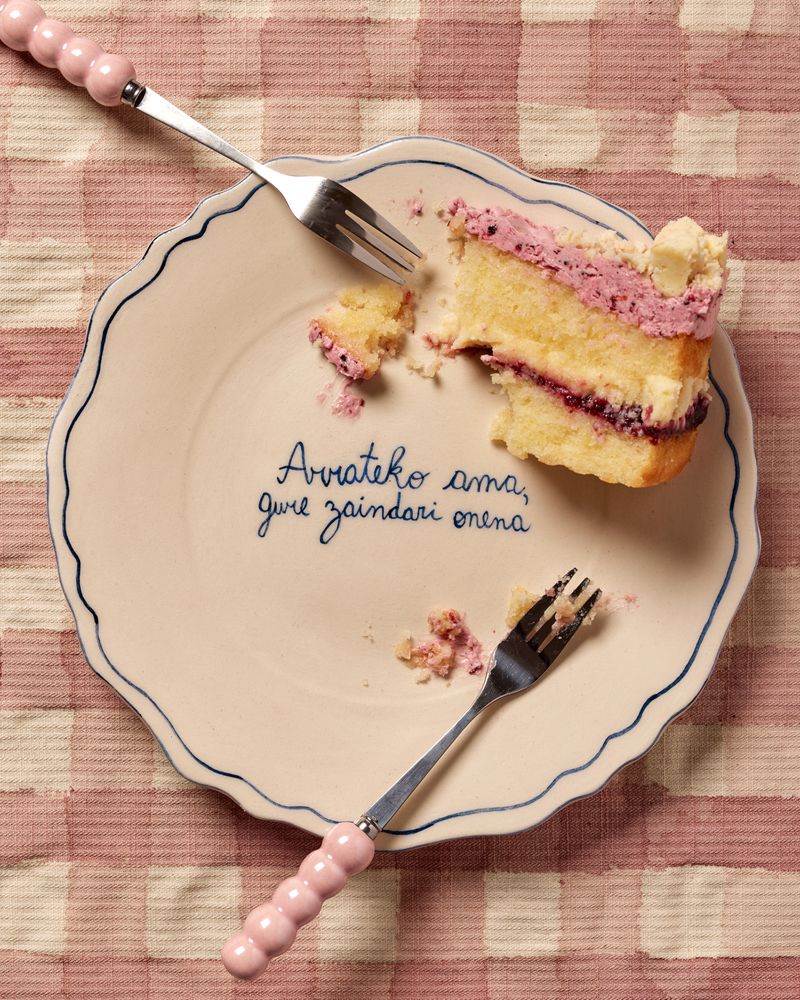 © Magali Polverino - Image from the The last great "pasta frola" photography project