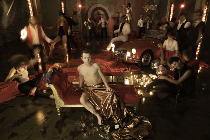 © Elisa Iannacone - CIRCUS - Dark Red “Everything around me felt like a circus.”