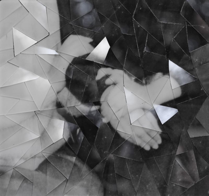 © Ali Tahayori - Image from the Archive of Longing photography project