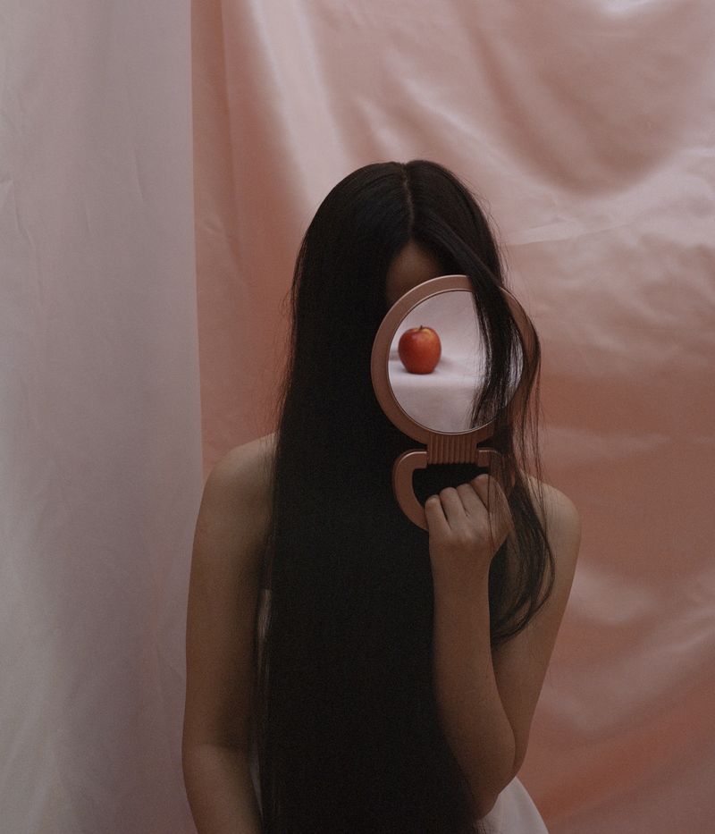 © Maha Alasaker - Image from the FROM BEHIND THE VEIL photography project