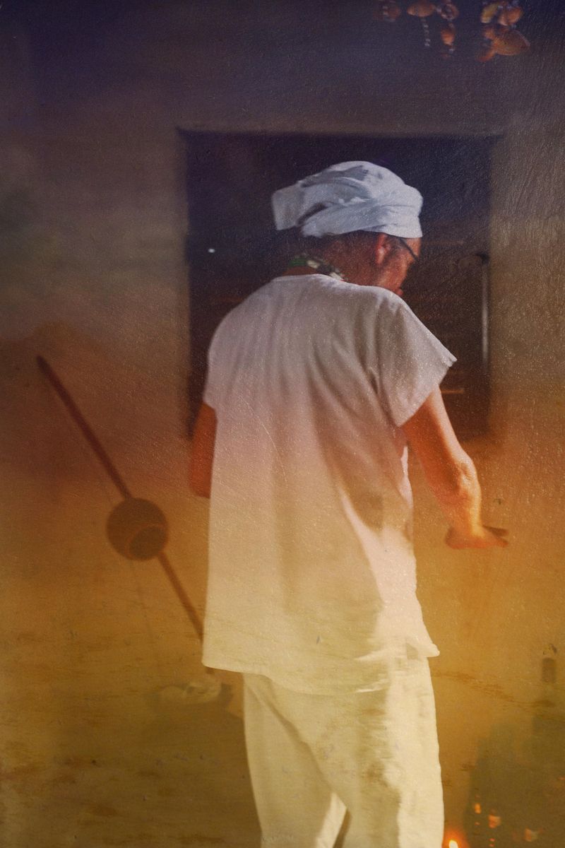 © Romane Iskaria - Image from the Os Encantados photography project