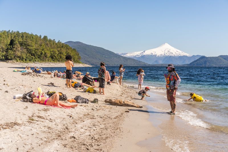 © Mauro Pesce - Image from the 36 Views of Villarrica Volcano photography project