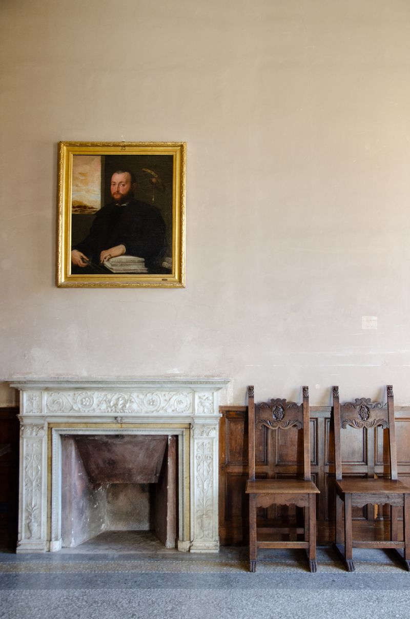 © Marina Silvestri - Image from the 2 Marys photography project