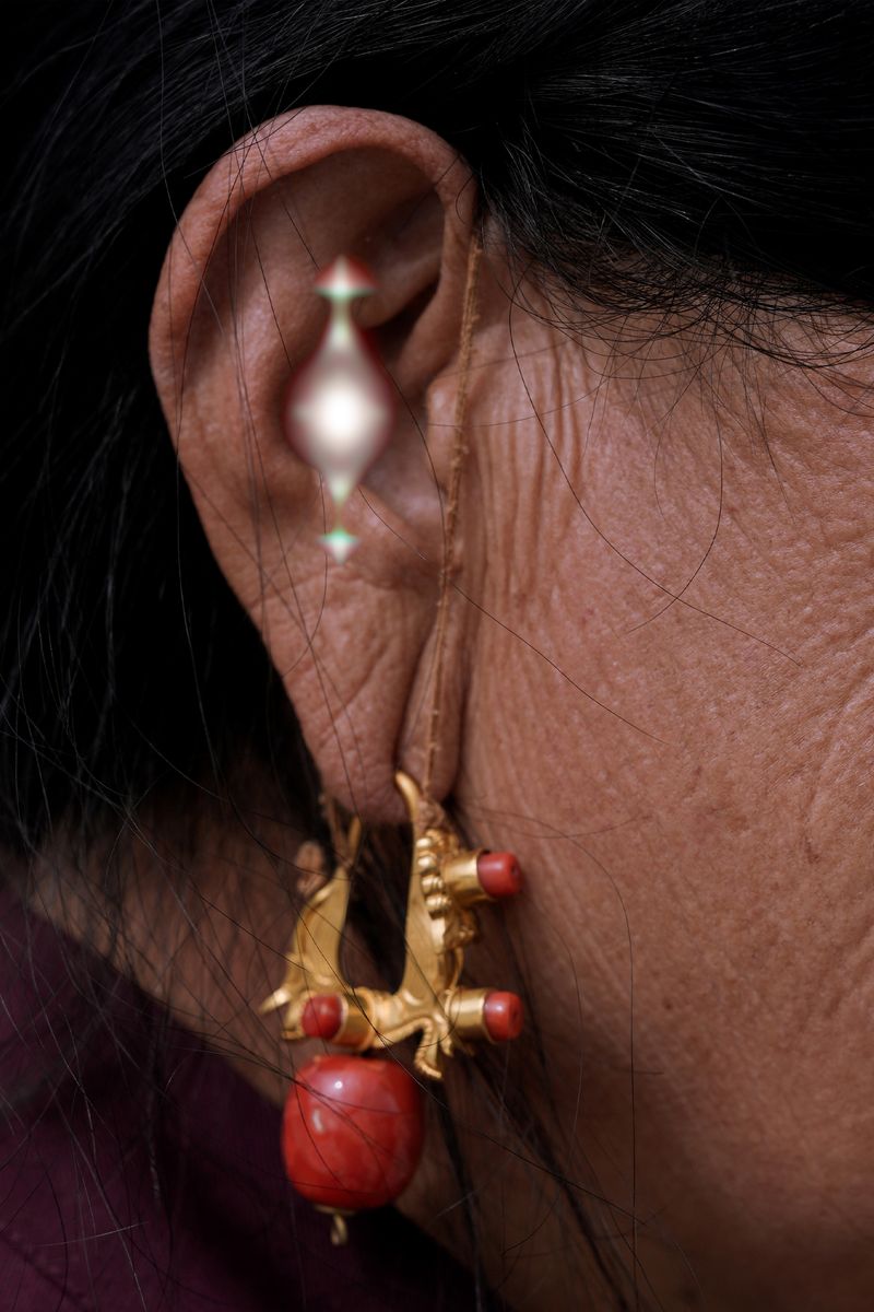 © yingying gao - Glass mountain