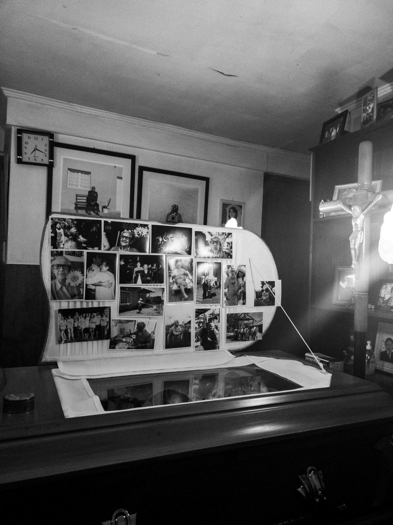© Eric Allende - Image from the Two Sundays photography project