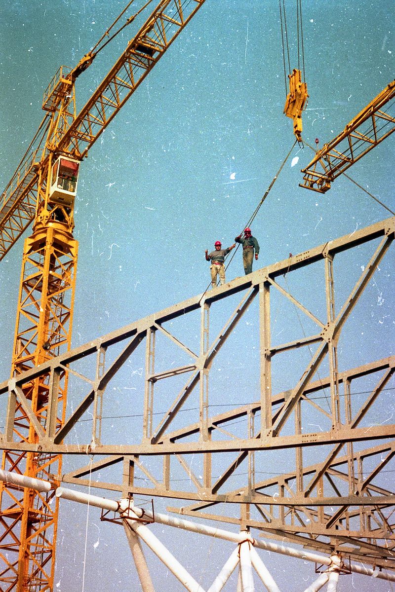 © Eric Allende - Image from the En mis sueños el amaranto floreció photography project