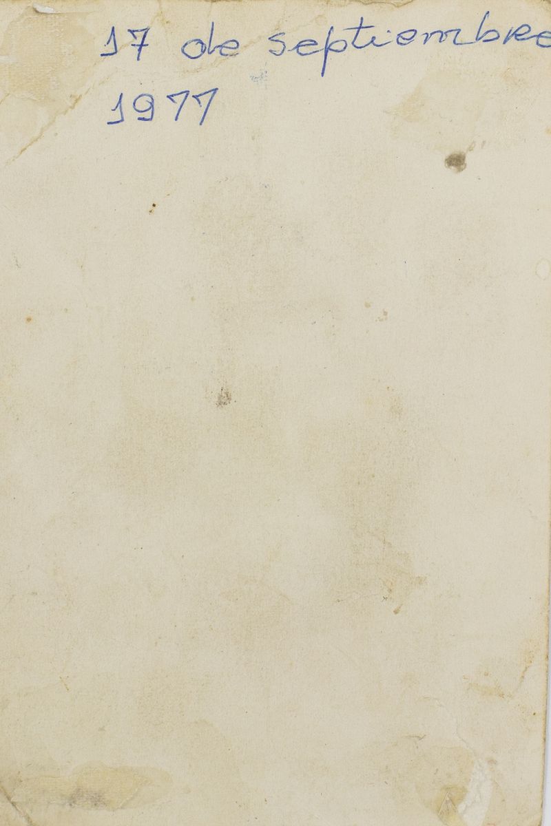 © Eric Allende - Back of a family photograph of Luis González (11) with the caption "17 September 1977".