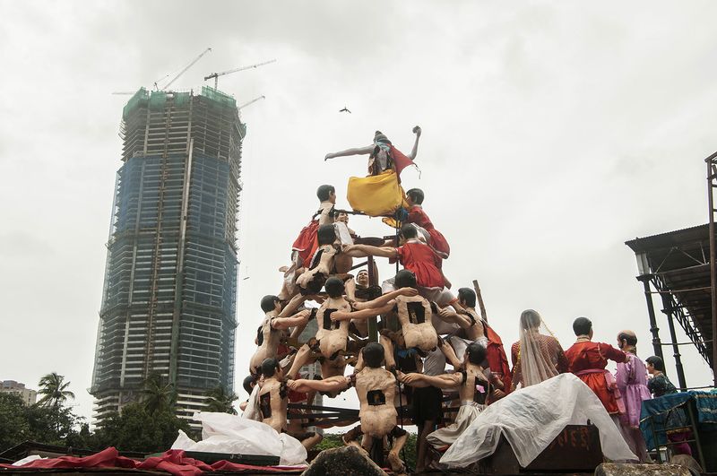 © Sameer Tawde - Miracle_Robots_019
