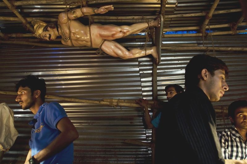 © Sameer Tawde - Miracle_Robots_015
