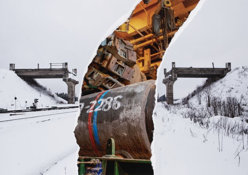 © Elena, Leonidas Kollatou, Toumpanos - Image from the Where do we not belong photography project