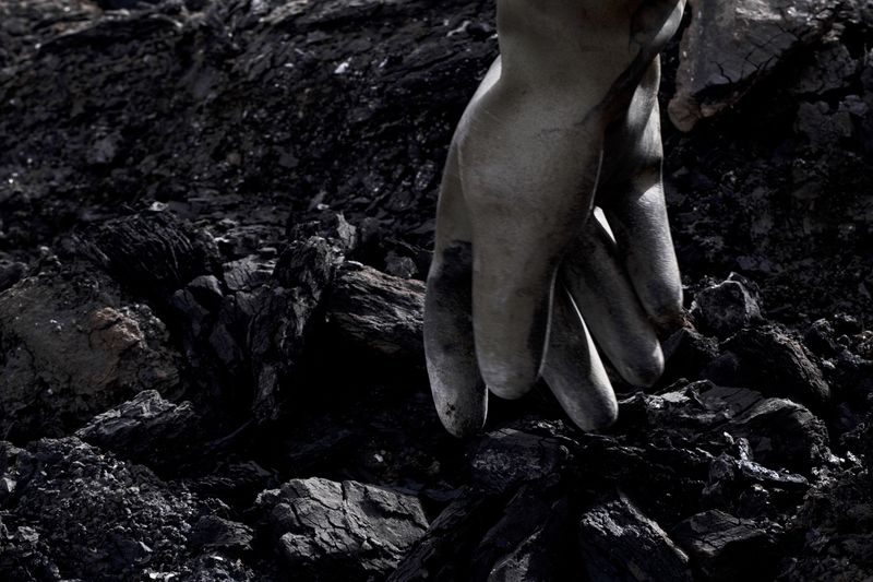 © Elena, Leonidas Kollatou, Toumpanos - Image from the Ten thousand suns photography project